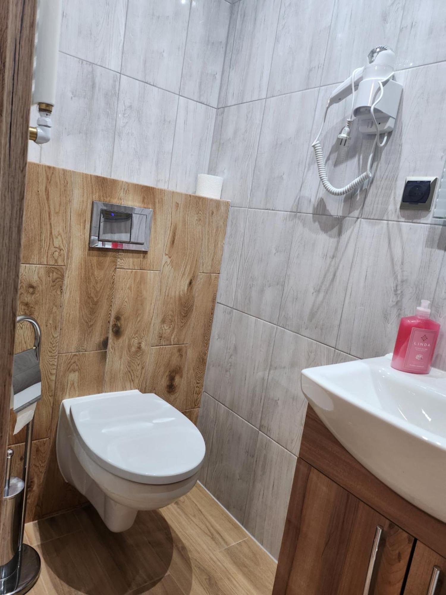 Goscinna Hacjenda Radwanice Dış mekan fotoğraf