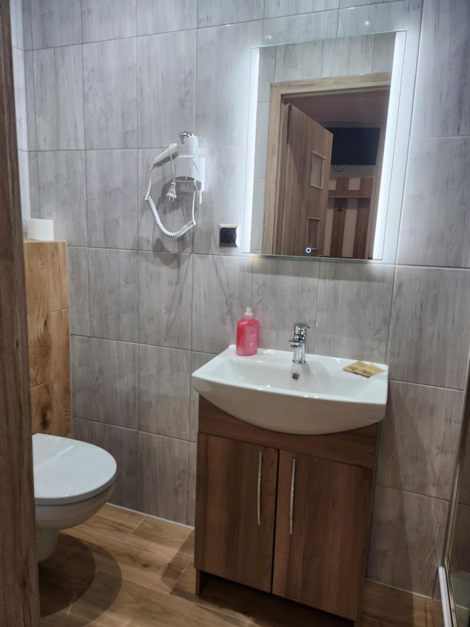 Goscinna Hacjenda Radwanice Dış mekan fotoğraf